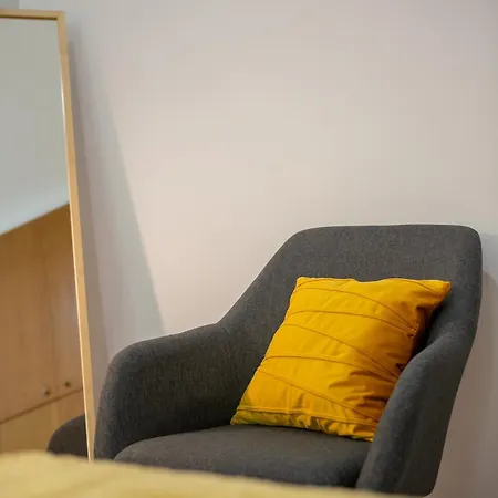Mustard S Camillo - Homes * 罗马