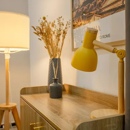 Mustard S Camillo - Homes 公寓